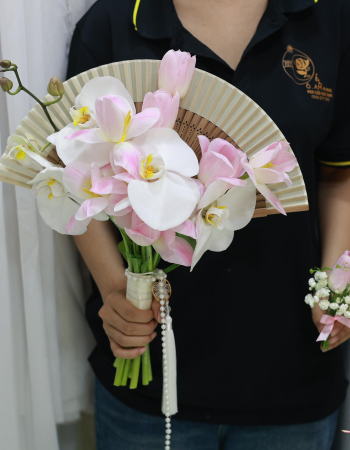 Mirevalyn Flowers