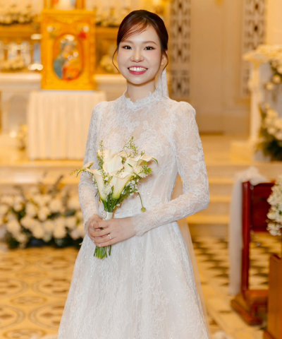 Cô Dâu Cẩm Tú