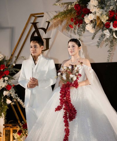 Cô Dâu Thùy Linh