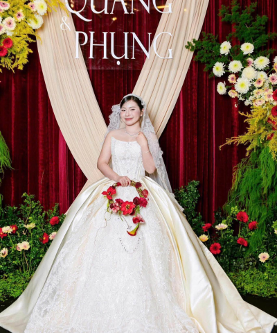 Cô Dâu Tiêu Phụng