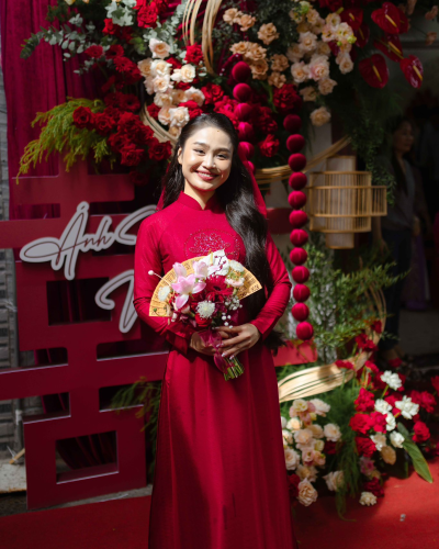 Ánh Nguyệt & Văn Tỷ