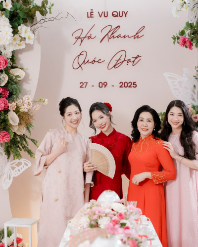 Hà Khanh & Quốc Đạt