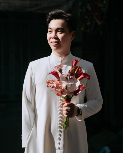 Cô Dâu Hoàng Lam