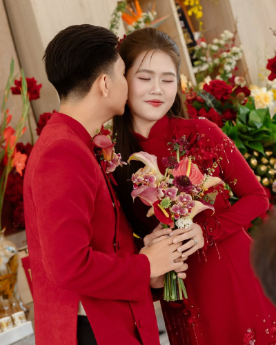 Cô Dâu Hoàng Yến