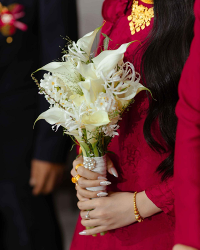 Cô Dâu Kim Anh