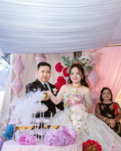 Cô Dâu Thanh Huyền
