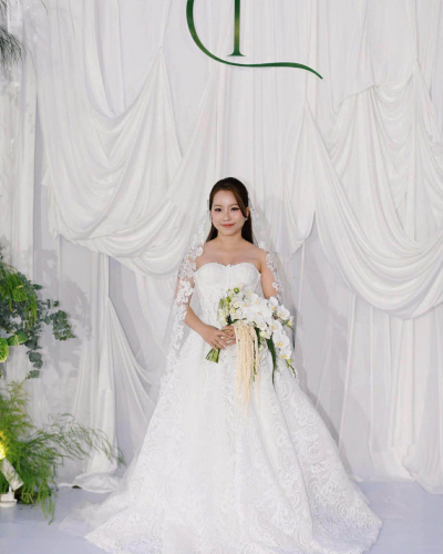 Cô Dâu Tiên Nguyễn