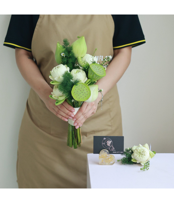 Ivory Bloom