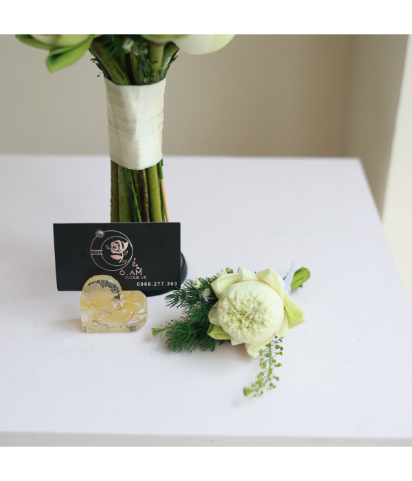 Ivory Bloom