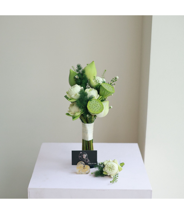 Ivory Bloom
