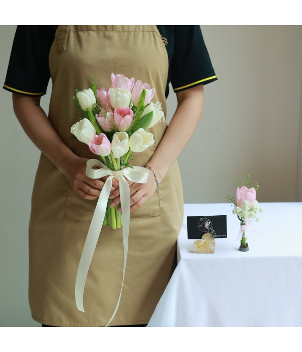 Aureflora