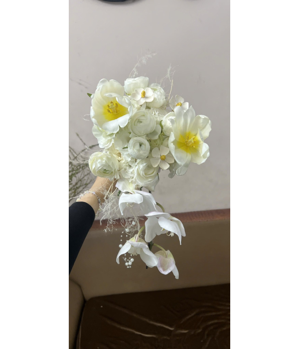 Thanh Tú & Cẩm Tú