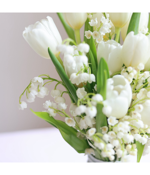Caelvianne Floral