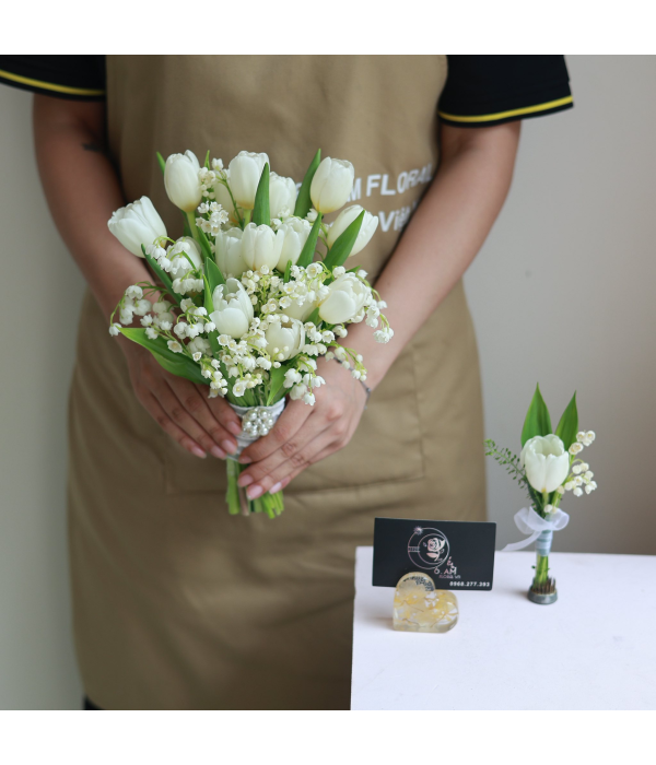Caelvianne Floral