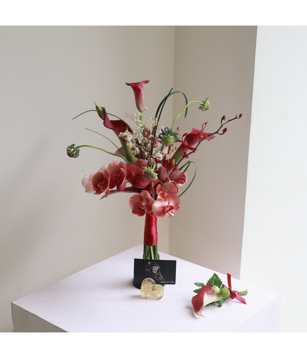 Sylverra Floral