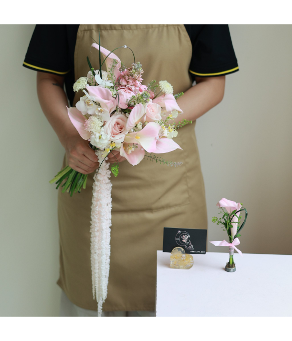 Zyonaire Floral